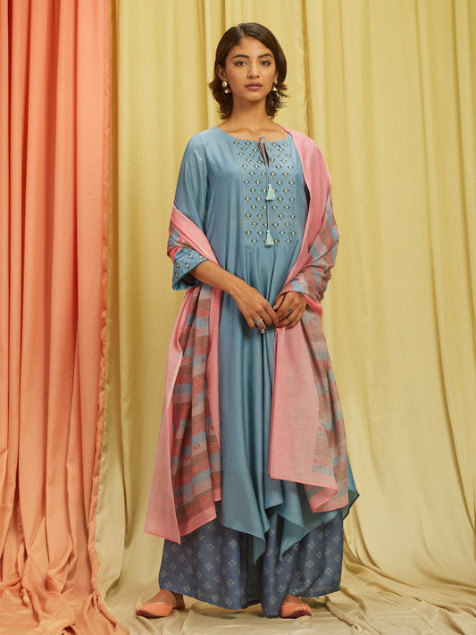 Aster kurta set in Small