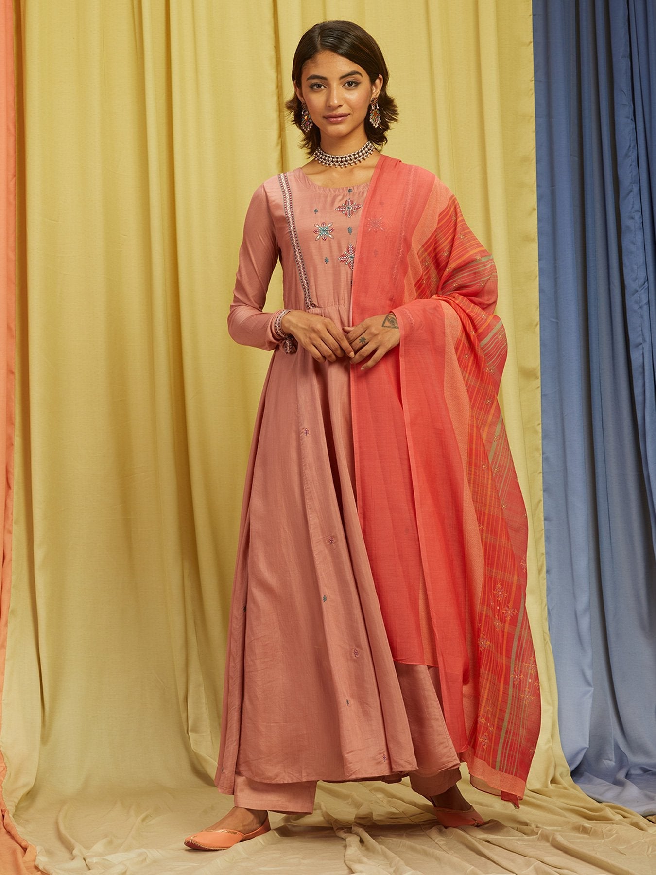 Aster kurta set in medium